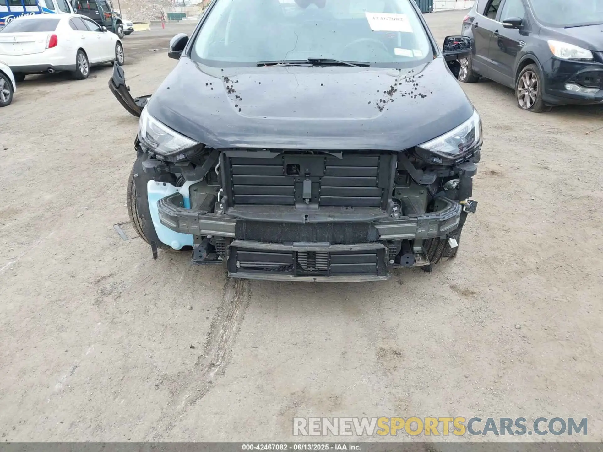 18 Photograph of a damaged car 2FMPK4J95RBA06221 FORD EDGE 2024