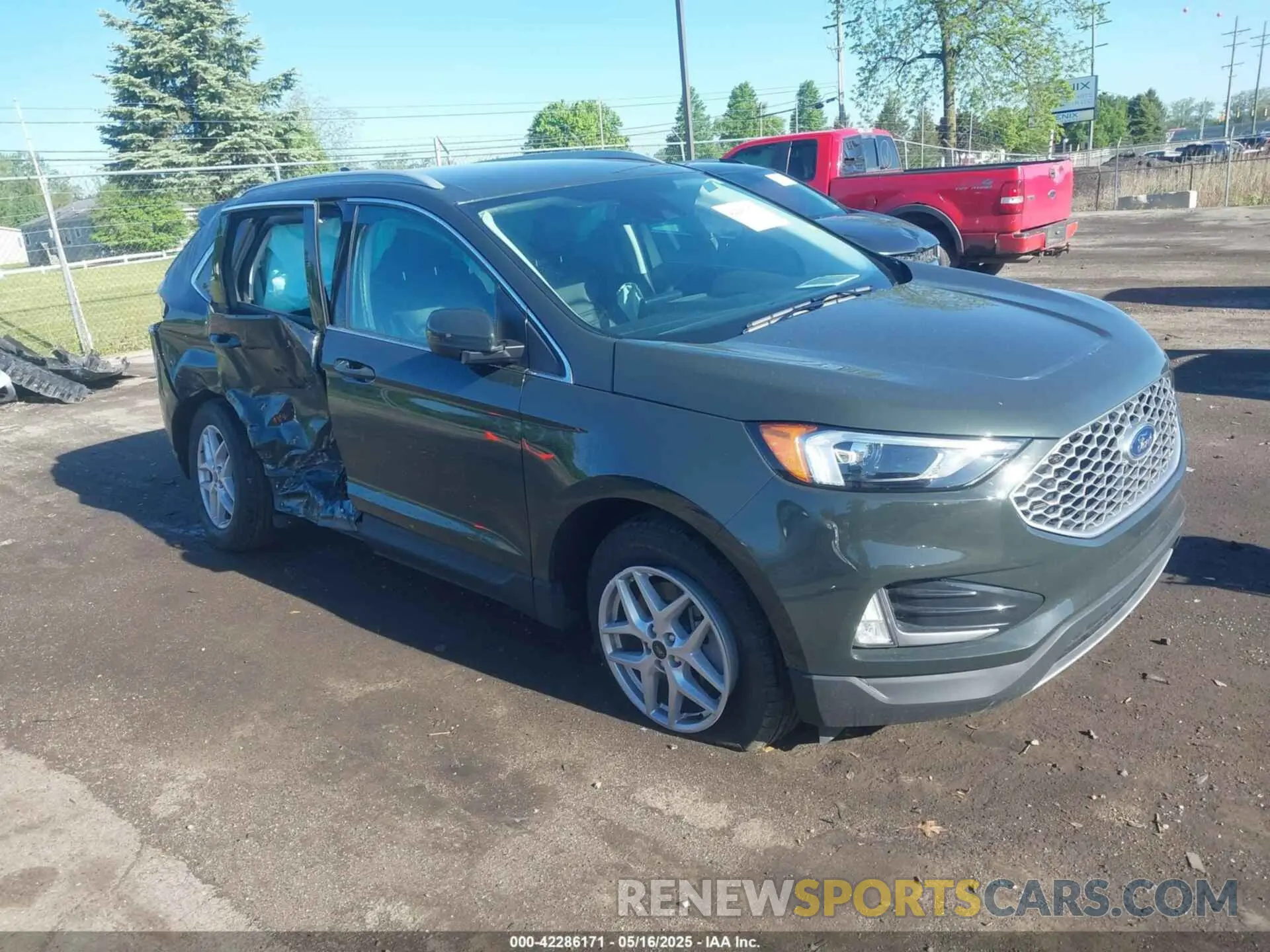 1 Photograph of a damaged car 2FMPK4J95RBA09412 FORD EDGE 2024