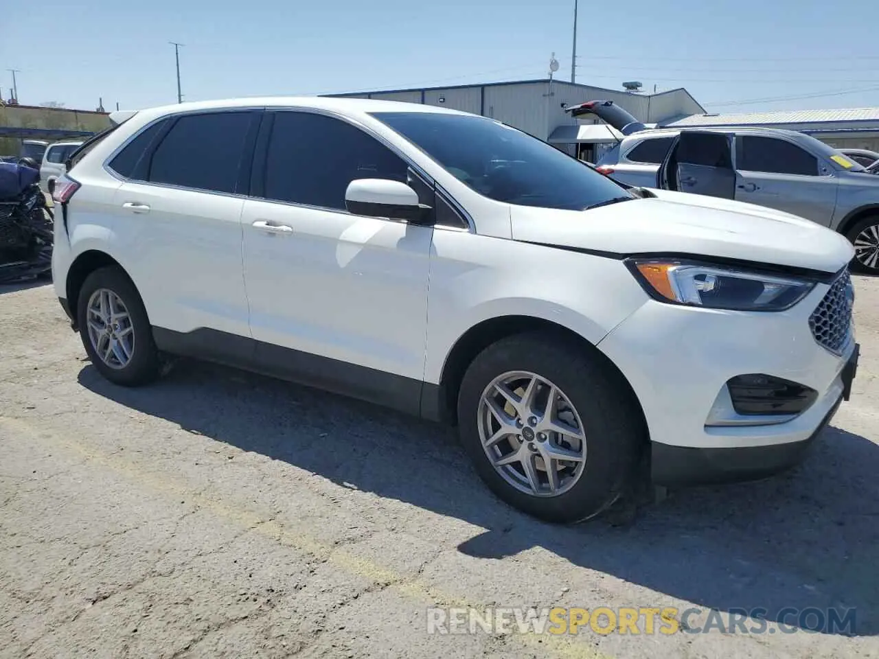4 Photograph of a damaged car 2FMPK4J95RBA30244 FORD EDGE 2024