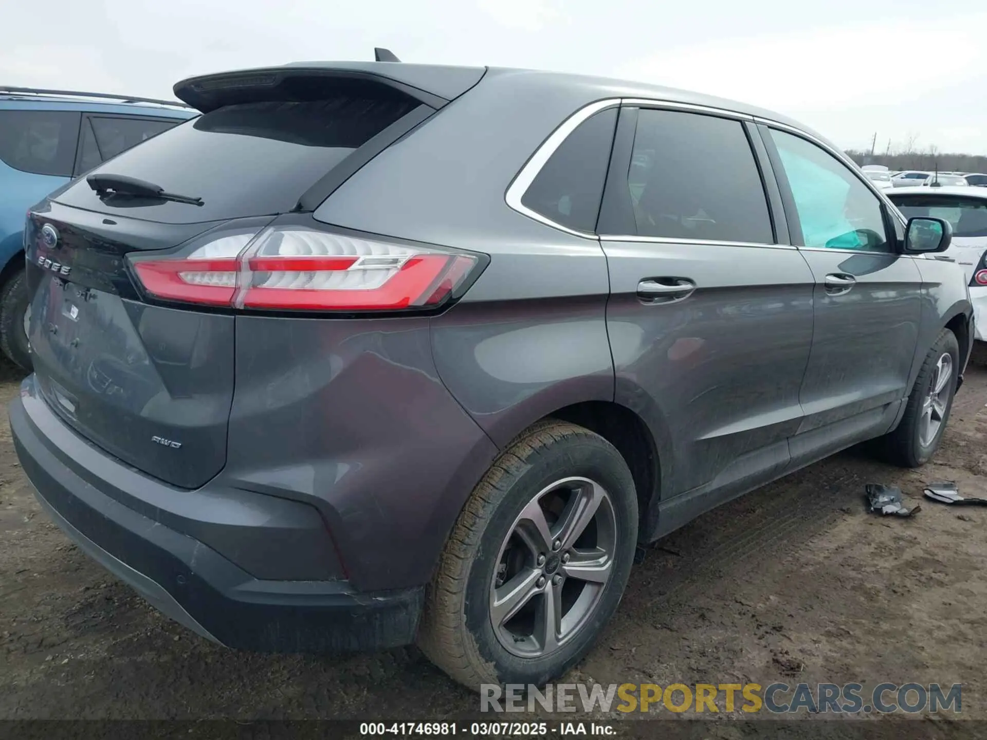4 Photograph of a damaged car 2FMPK4J95RBA45651 FORD EDGE 2024