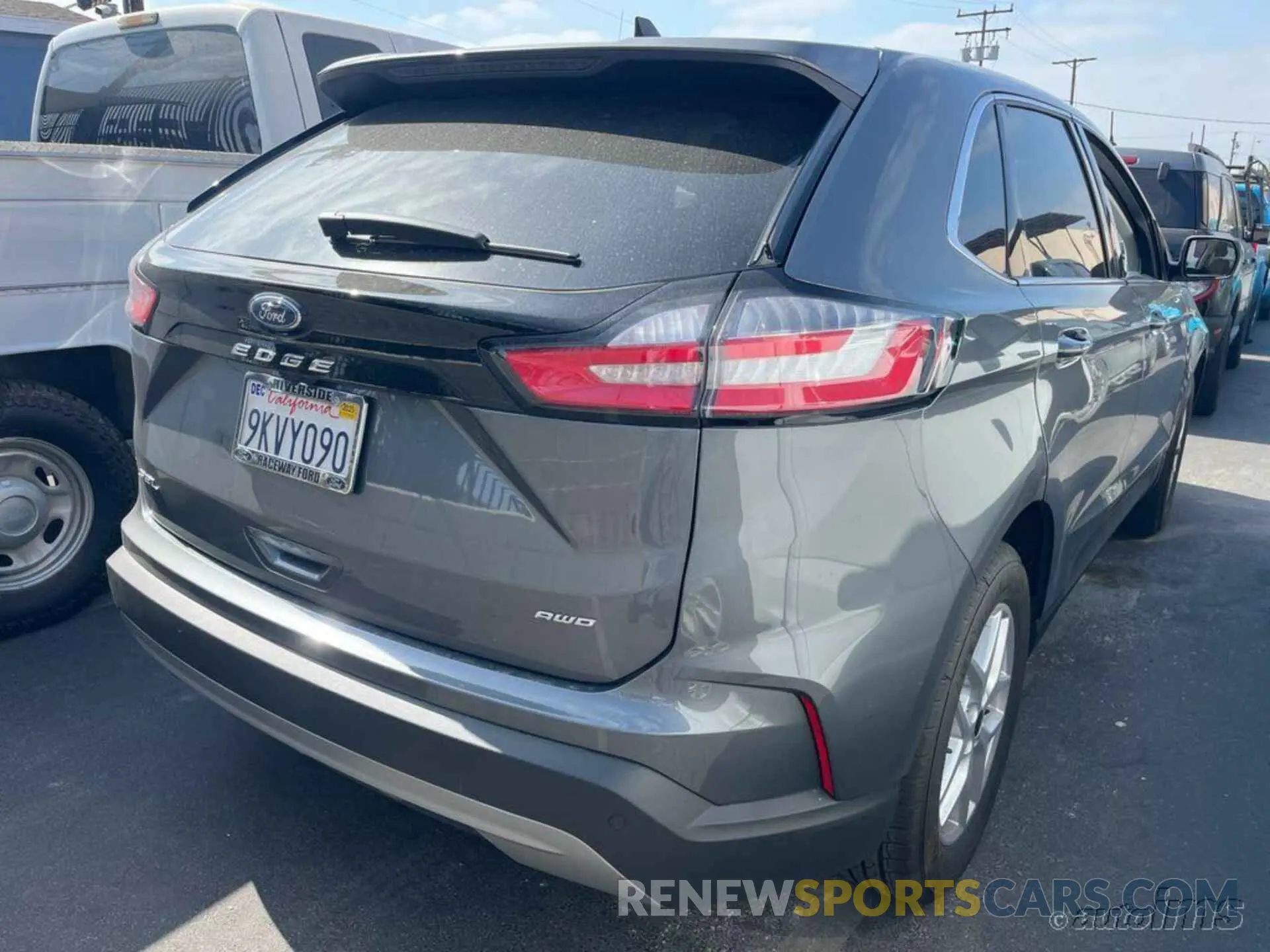 1 Photograph of a damaged car 2FMPK4J95RBA52793 FORD EDGE 2024