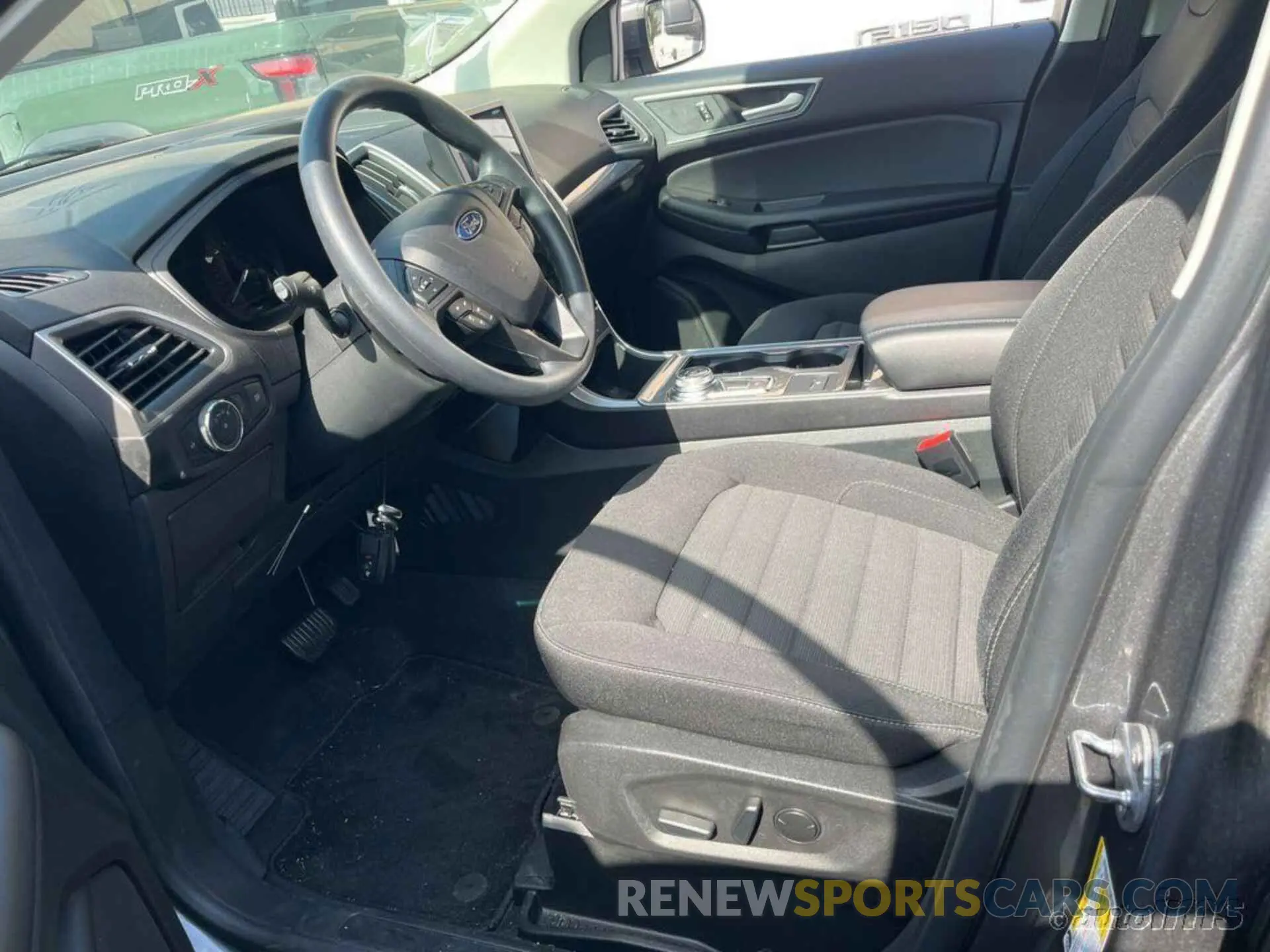 10 Photograph of a damaged car 2FMPK4J95RBA52793 FORD EDGE 2024