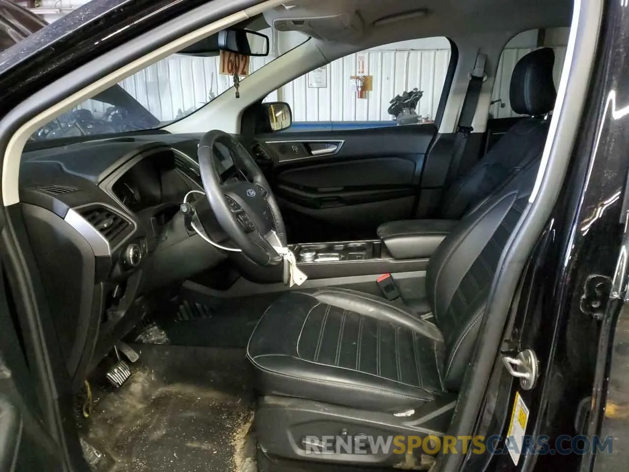 7 Photograph of a damaged car 2FMPK4J95RBA53569 FORD EDGE 2024