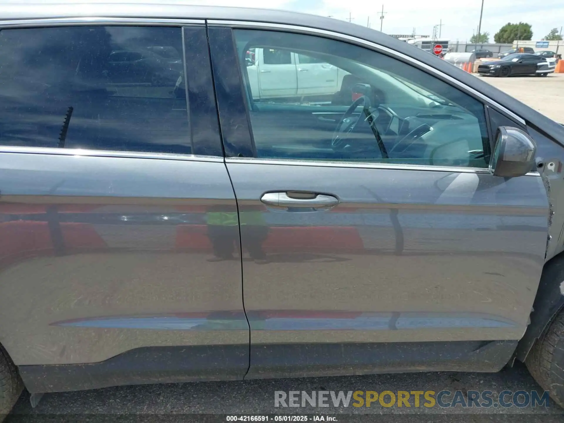 14 Photograph of a damaged car 2FMPK4J95RBA79749 FORD EDGE 2024