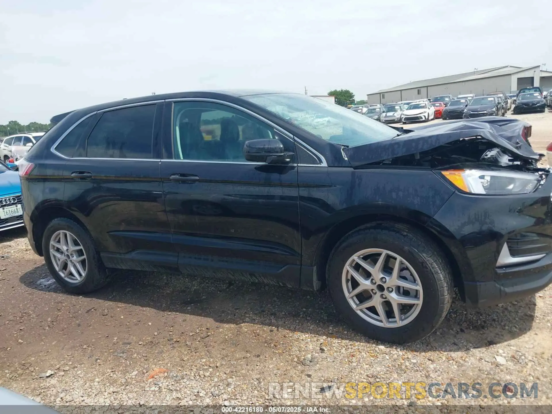 13 Photograph of a damaged car 2FMPK4J95RBA93246 FORD EDGE 2024