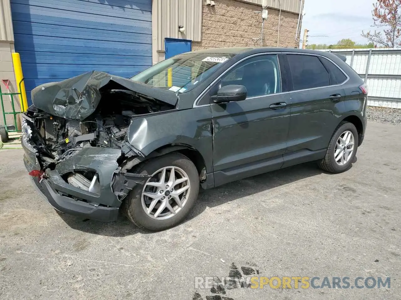 1 Photograph of a damaged car 2FMPK4J95RBA95983 FORD EDGE 2024