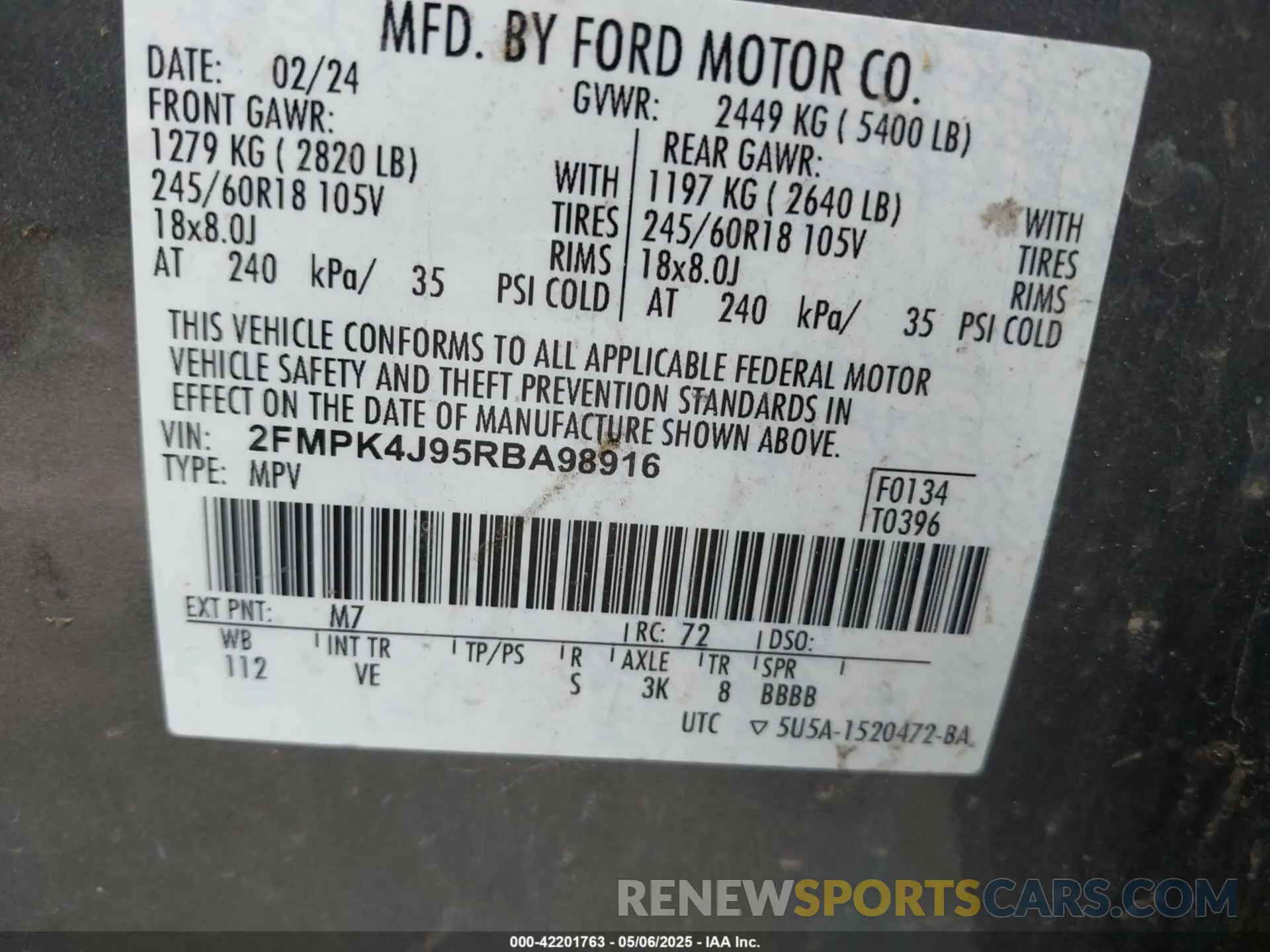 9 Photograph of a damaged car 2FMPK4J95RBA98916 FORD EDGE 2024