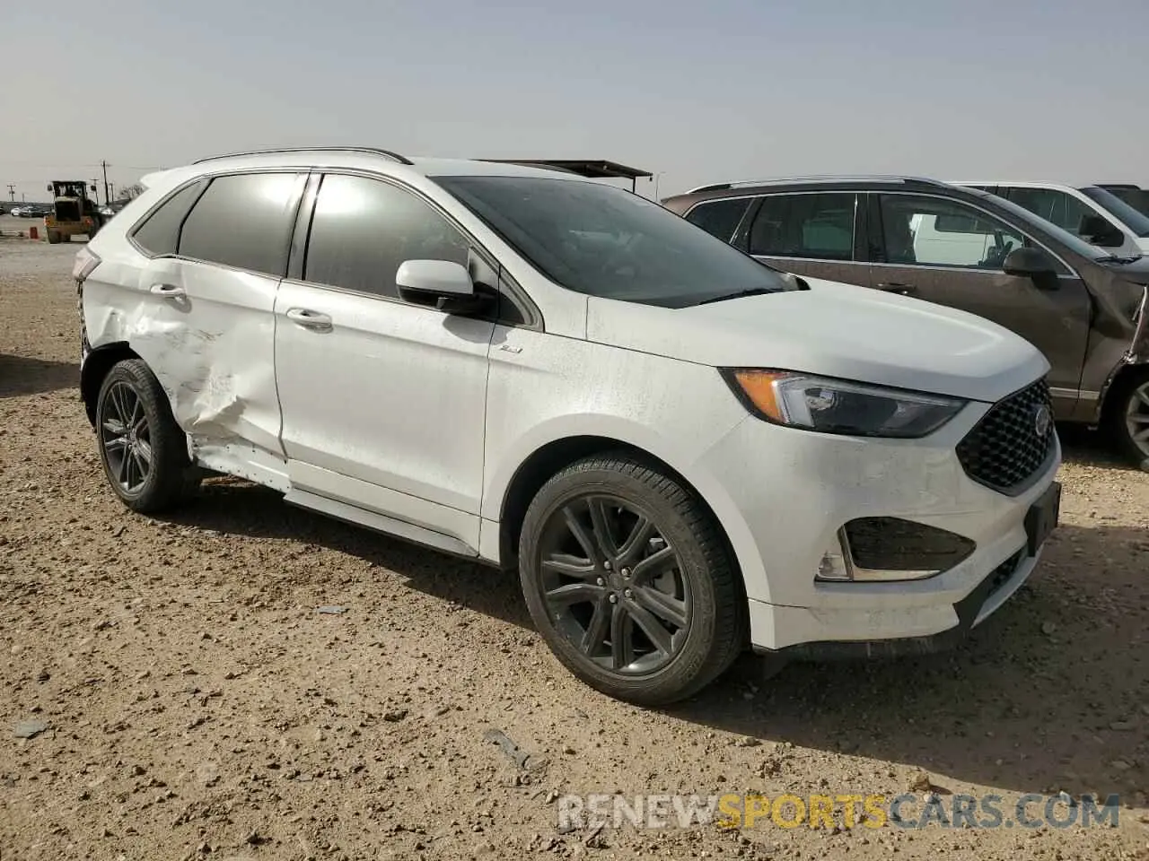 4 Photograph of a damaged car 2FMPK4J96RBA12917 FORD EDGE 2024