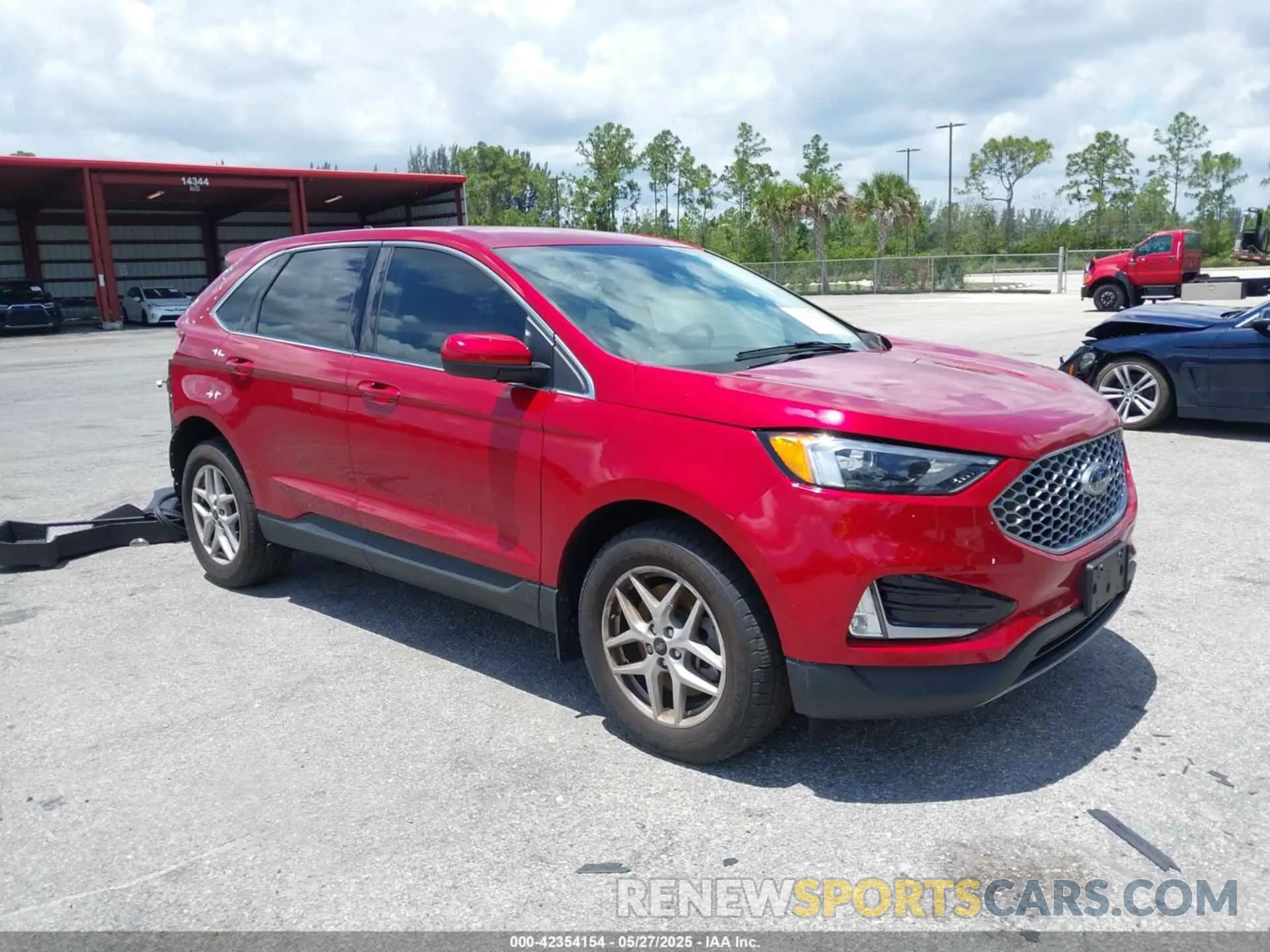 1 Photograph of a damaged car 2FMPK4J96RBA63768 FORD EDGE 2024