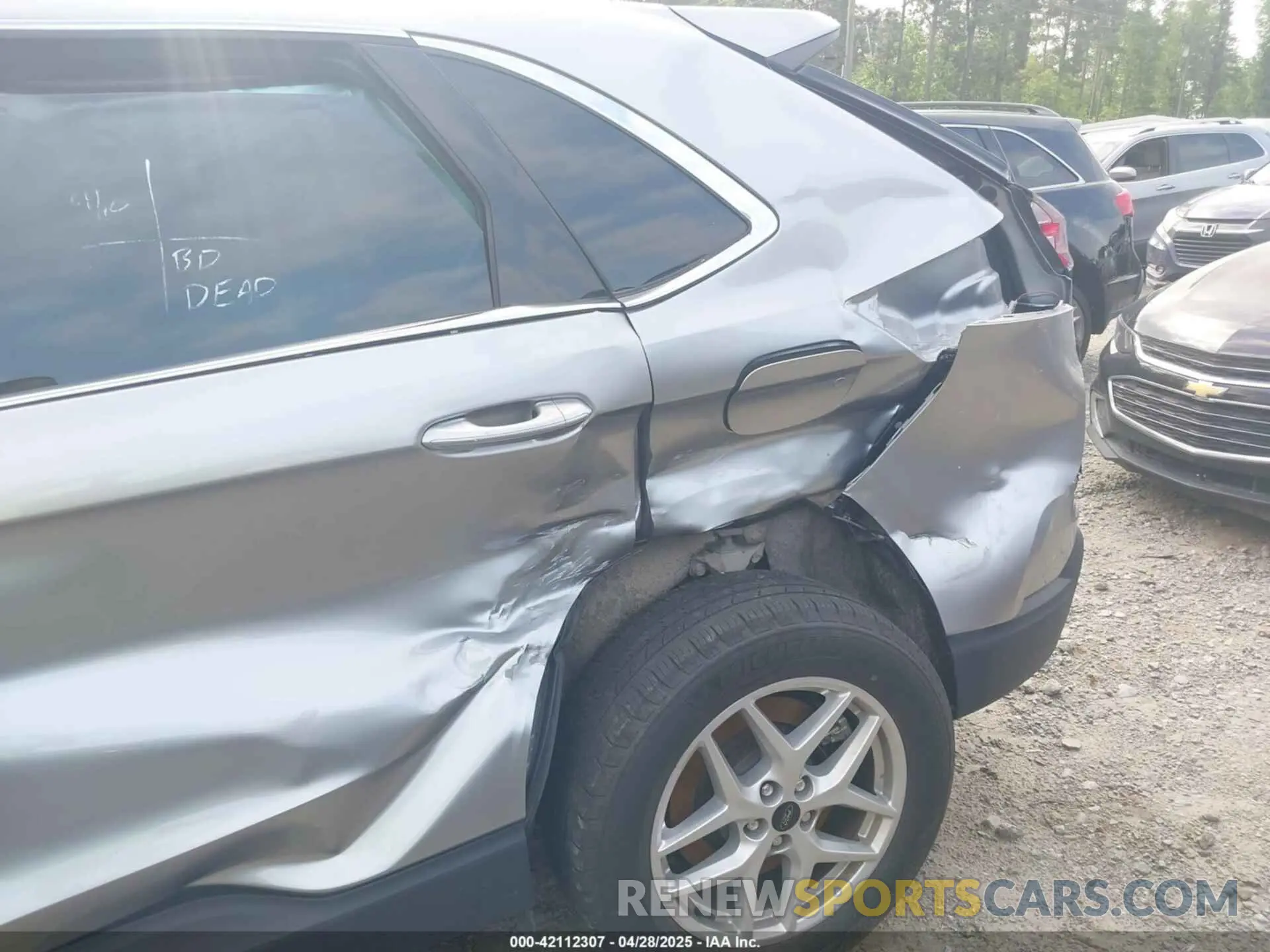 6 Photograph of a damaged car 2FMPK4J96RBA68565 FORD EDGE 2024