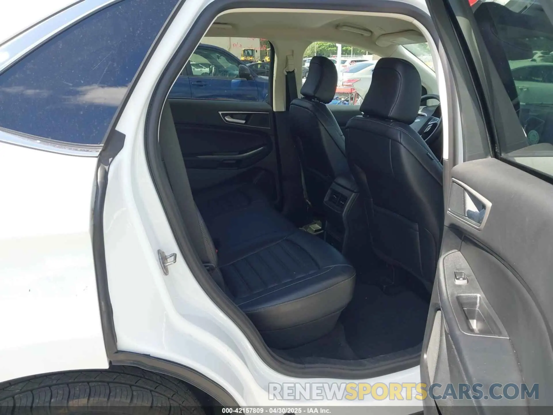 8 Photograph of a damaged car 2FMPK4J96RBA77816 FORD EDGE 2024