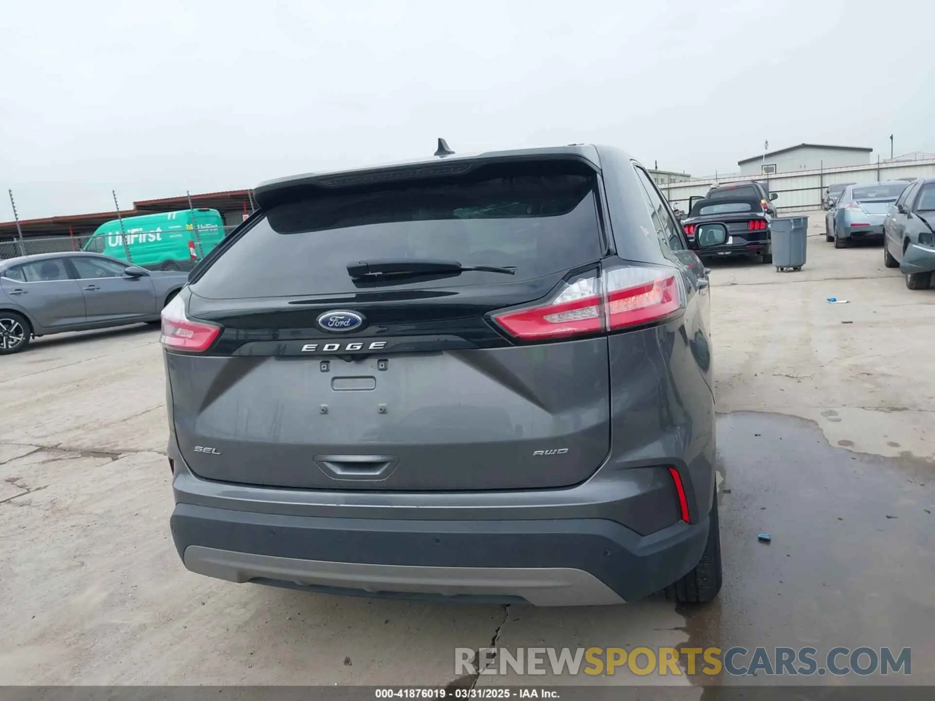 16 Photograph of a damaged car 2FMPK4J96RBA80425 FORD EDGE 2024