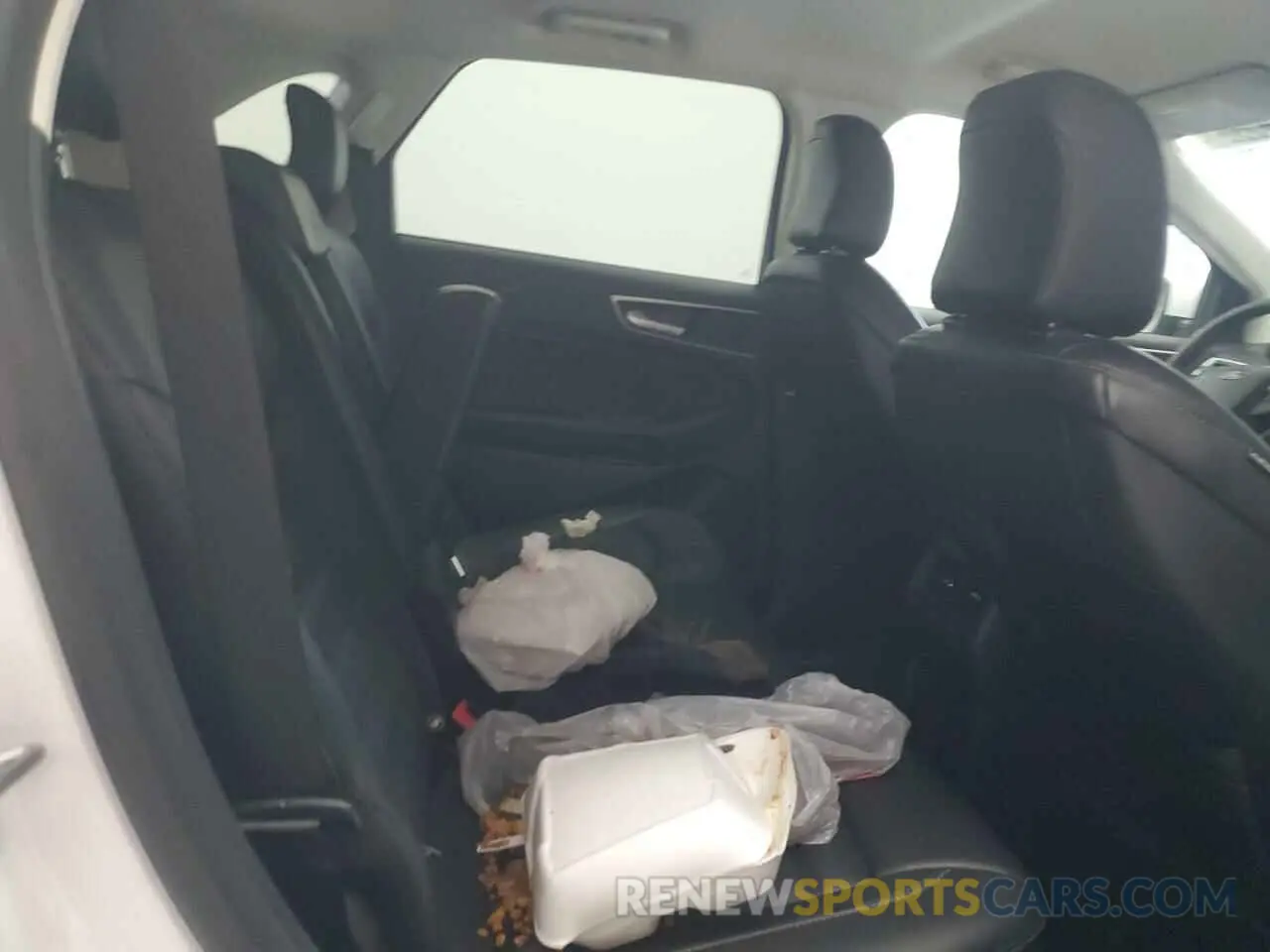 11 Photograph of a damaged car 2FMPK4J96RBA88671 FORD EDGE 2024