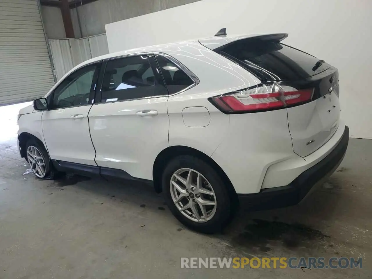 2 Photograph of a damaged car 2FMPK4J96RBA88671 FORD EDGE 2024