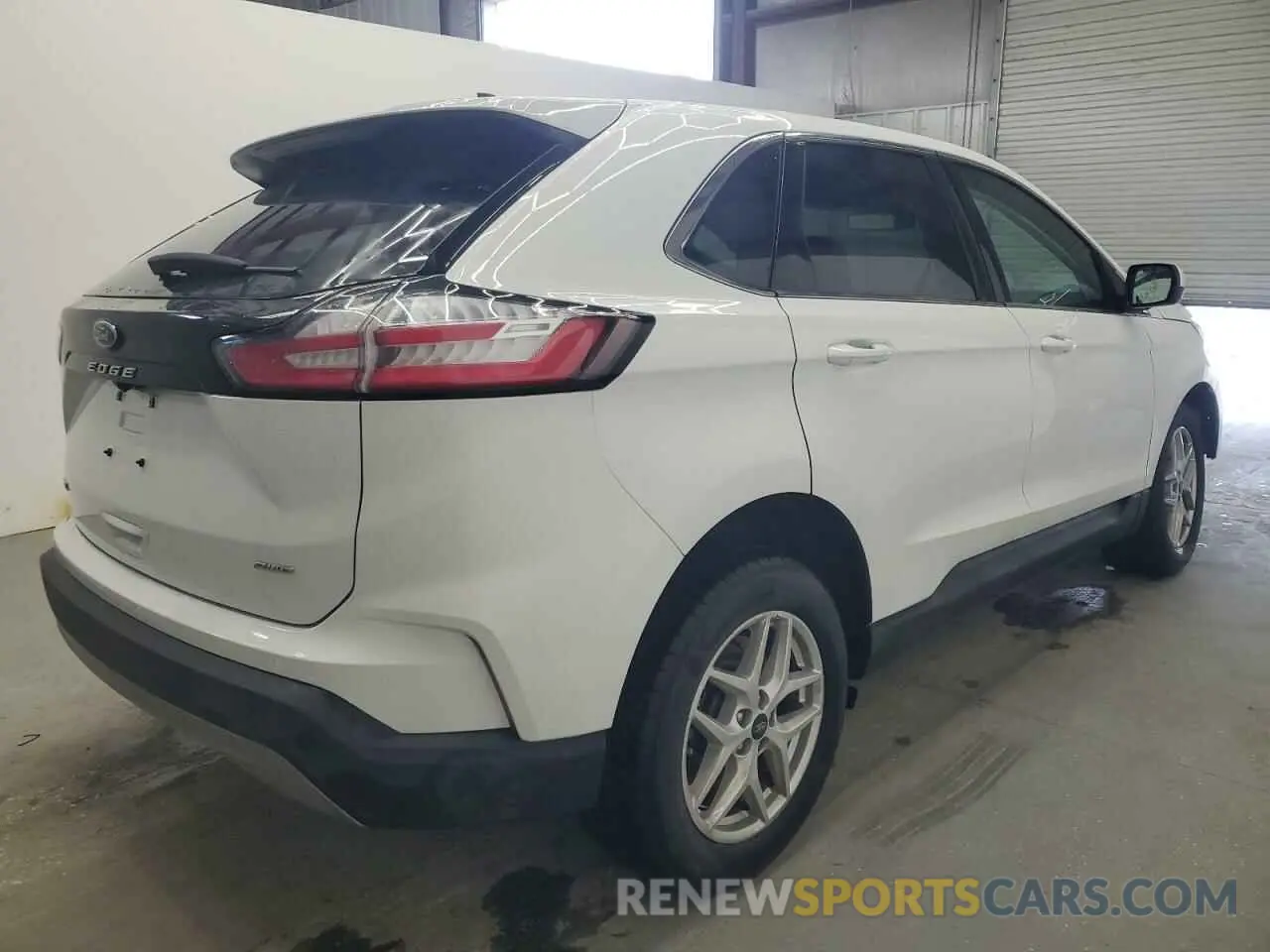 3 Photograph of a damaged car 2FMPK4J96RBA88671 FORD EDGE 2024