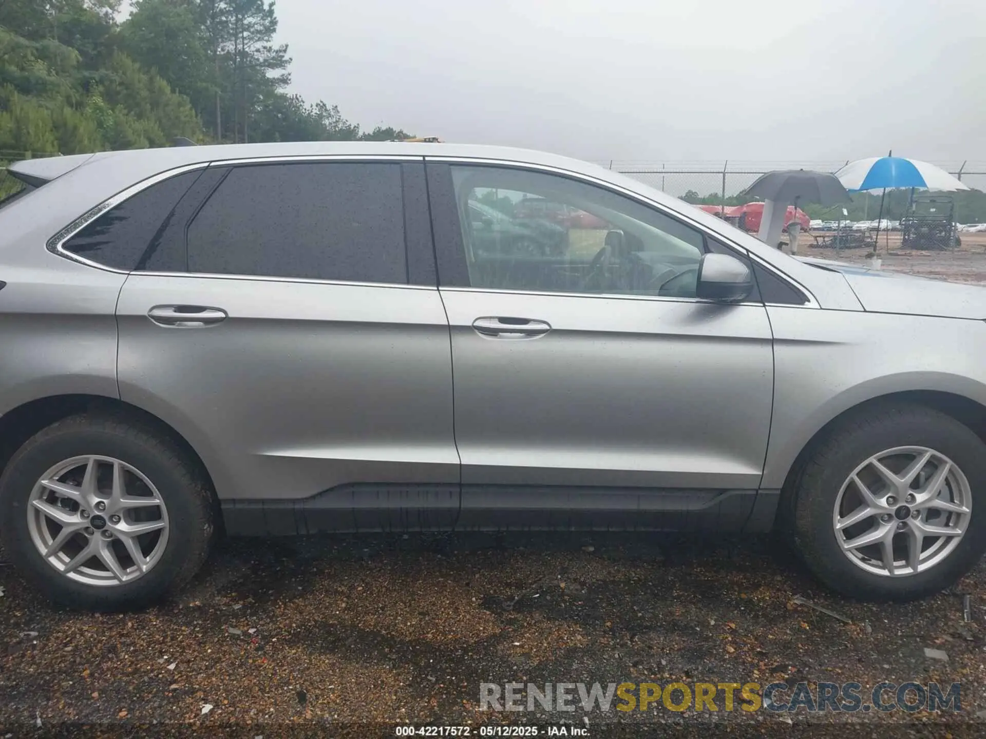 13 Photograph of a damaged car 2FMPK4J96RBB00222 FORD EDGE 2024