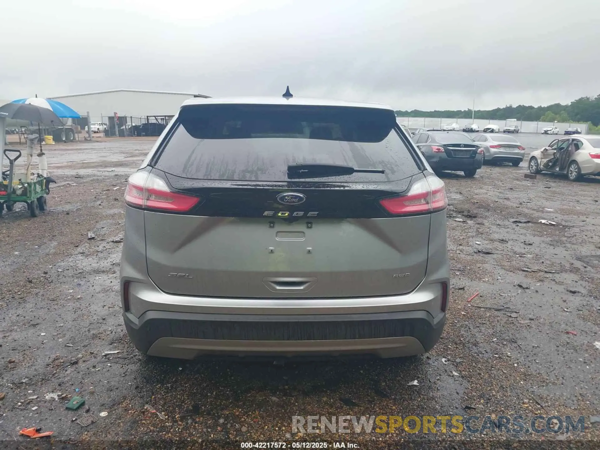 16 Photograph of a damaged car 2FMPK4J96RBB00222 FORD EDGE 2024
