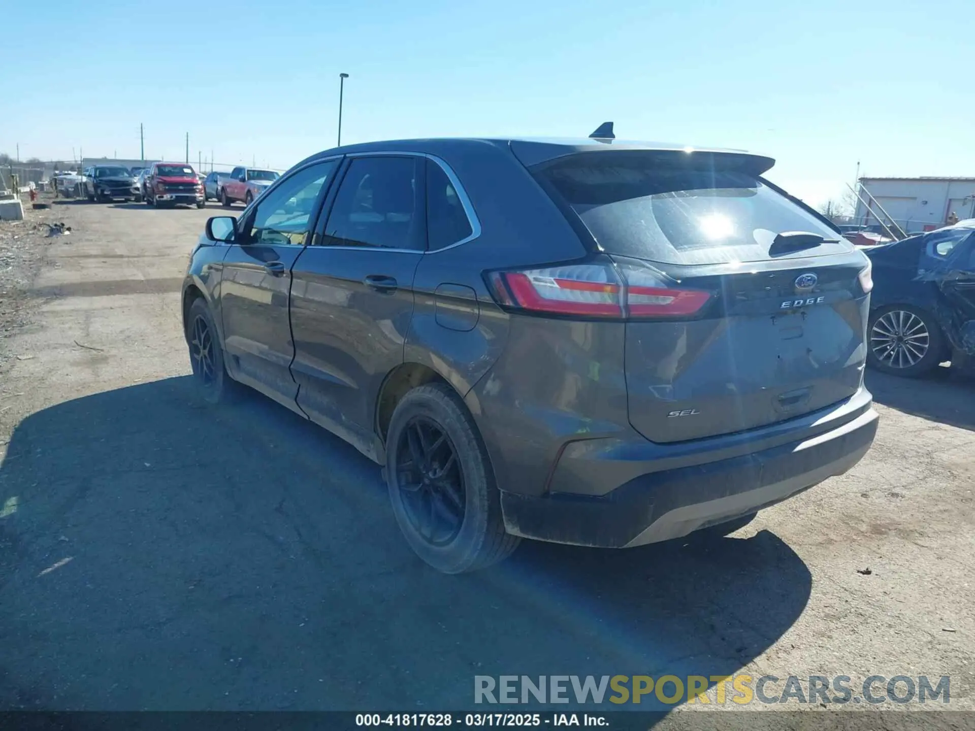 3 Photograph of a damaged car 2FMPK4J97RBA23232 FORD EDGE 2024