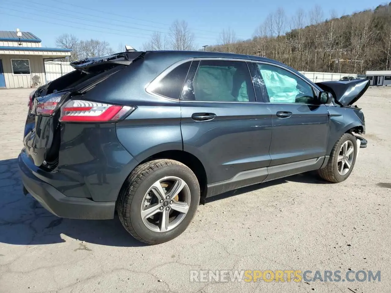 3 Photograph of a damaged car 2FMPK4J97RBA27846 FORD EDGE 2024