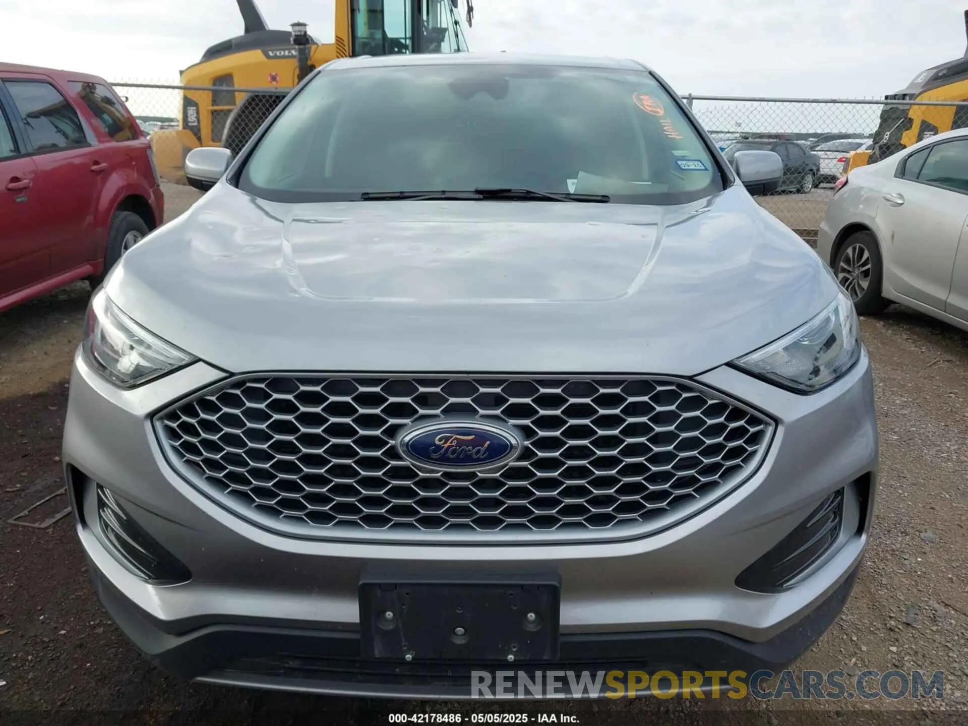 12 Photograph of a damaged car 2FMPK4J97RBA47529 FORD EDGE 2024