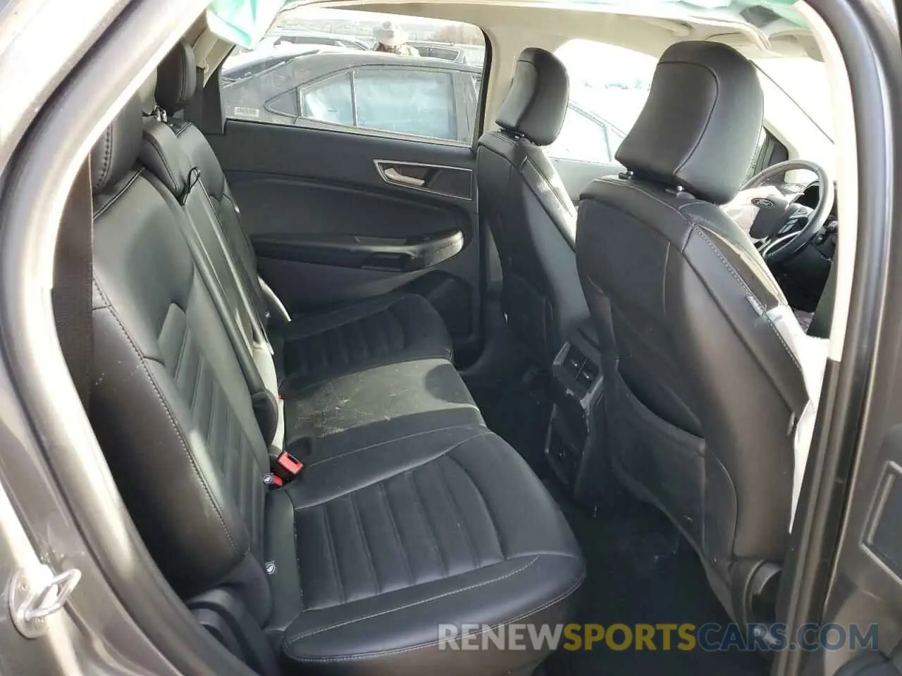 10 Photograph of a damaged car 2FMPK4J97RBA75895 FORD EDGE 2024