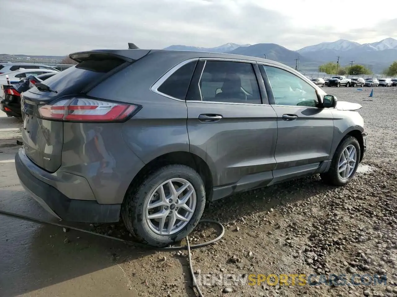3 Photograph of a damaged car 2FMPK4J97RBA75895 FORD EDGE 2024
