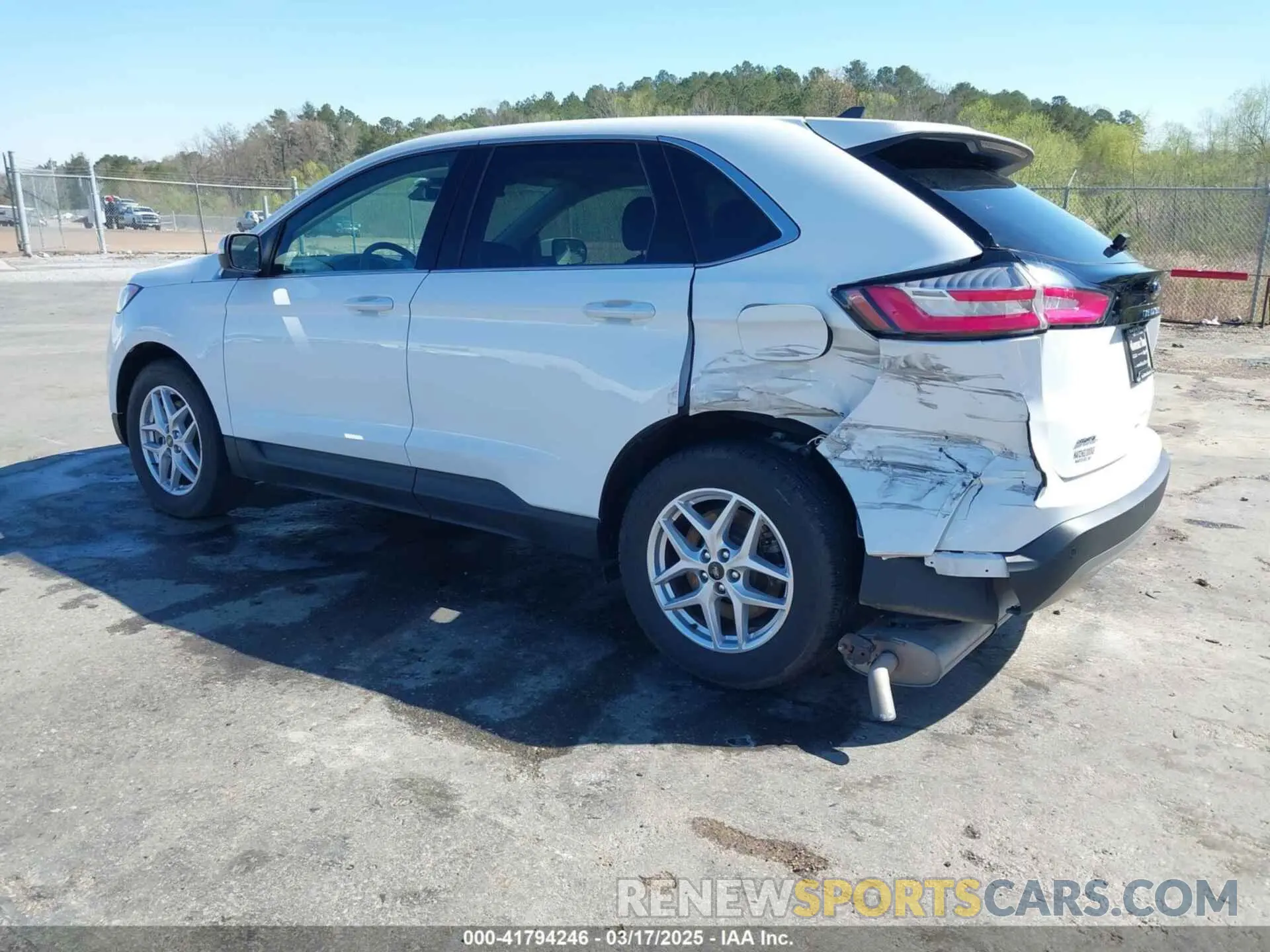 3 Photograph of a damaged car 2FMPK4J97RBA81681 FORD EDGE 2024