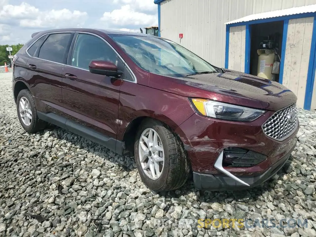 4 Photograph of a damaged car 2FMPK4J97RBA81812 FORD EDGE 2024