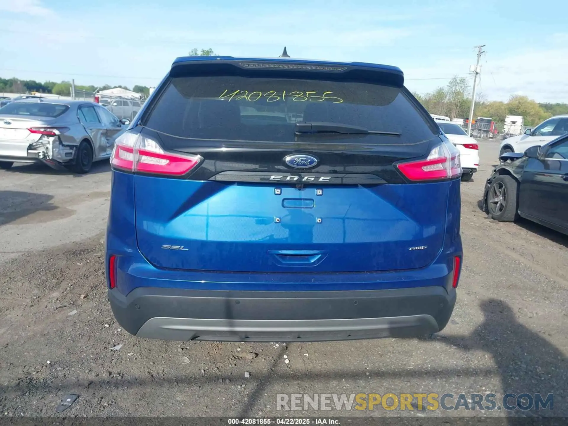 16 Photograph of a damaged car 2FMPK4J97RBA93748 FORD EDGE 2024