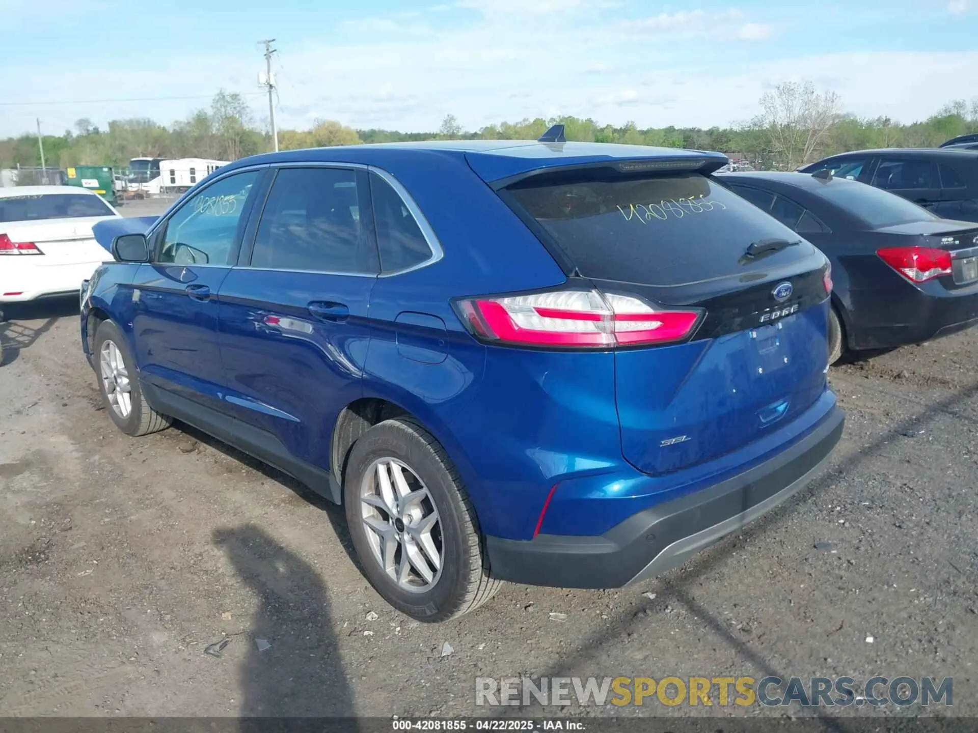 3 Photograph of a damaged car 2FMPK4J97RBA93748 FORD EDGE 2024