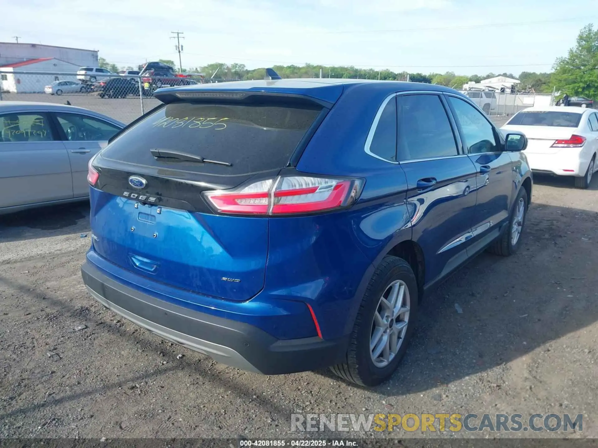 4 Photograph of a damaged car 2FMPK4J97RBA93748 FORD EDGE 2024