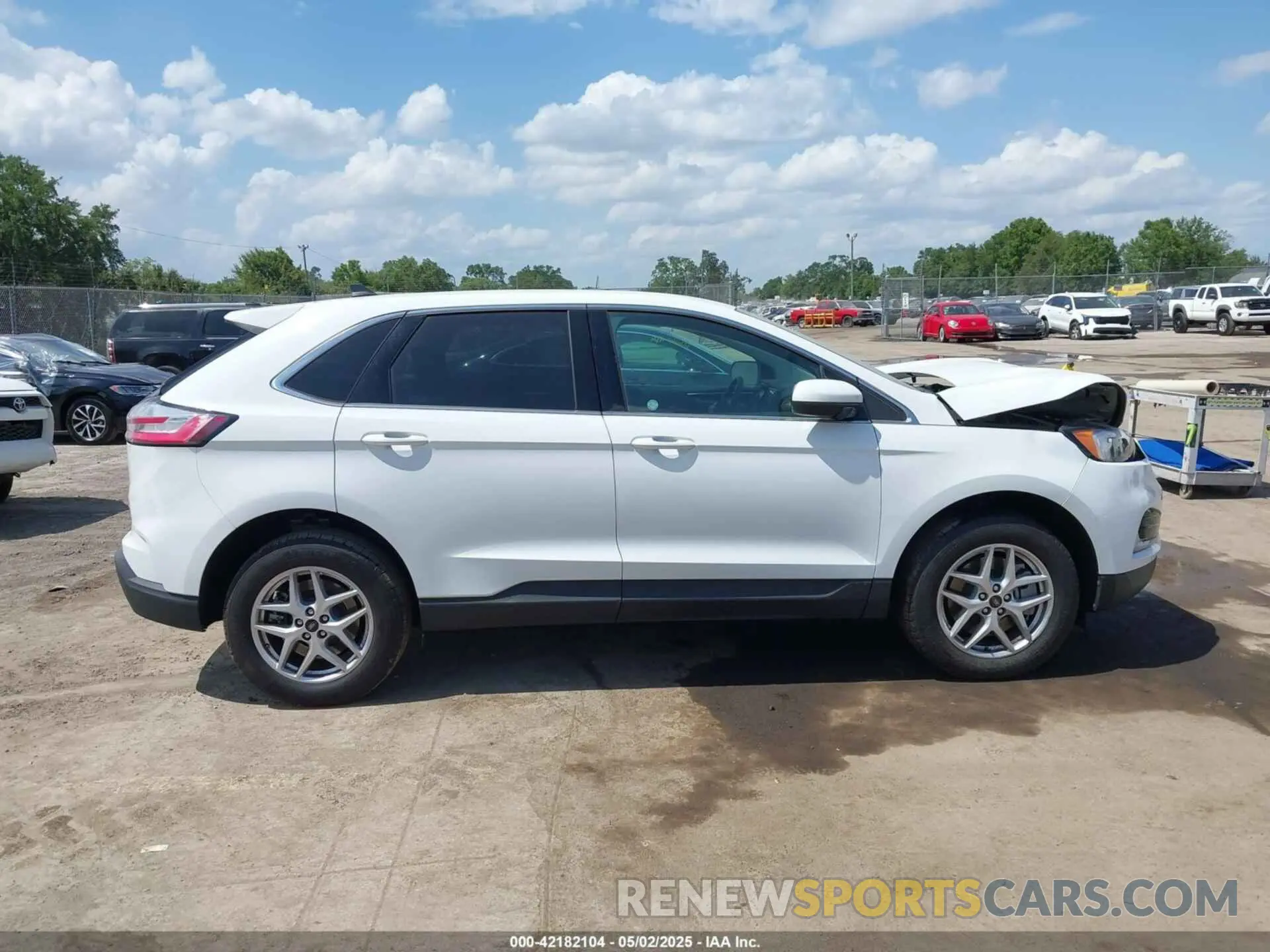13 Photograph of a damaged car 2FMPK4J98RBA94035 FORD EDGE 2024