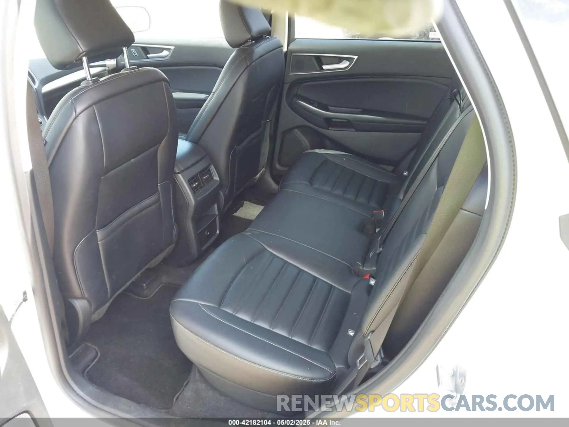 8 Photograph of a damaged car 2FMPK4J98RBA94035 FORD EDGE 2024