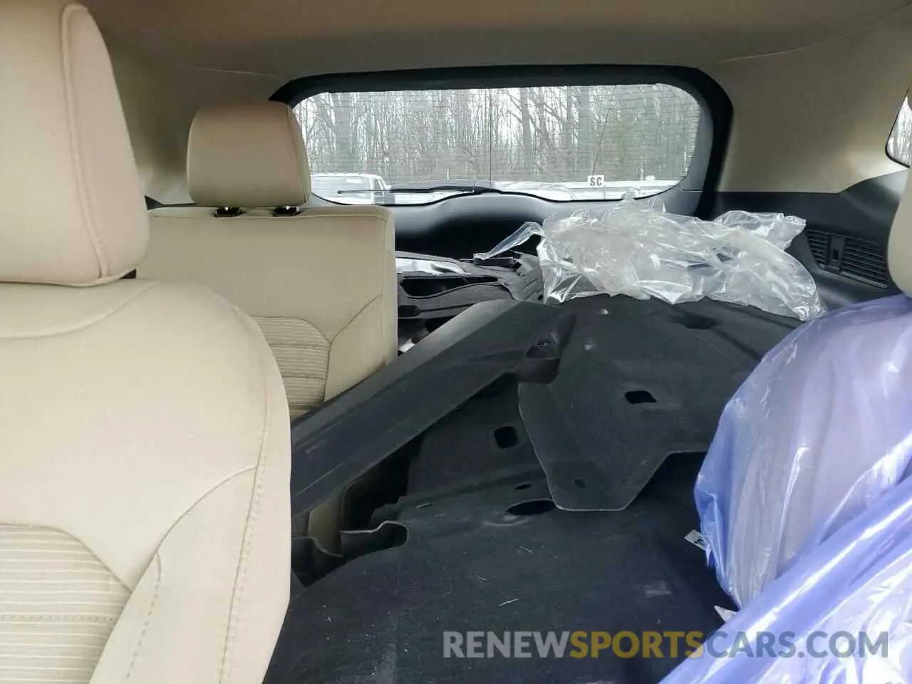 10 Photograph of a damaged car 2FMPK4J98RBB03820 FORD EDGE 2024