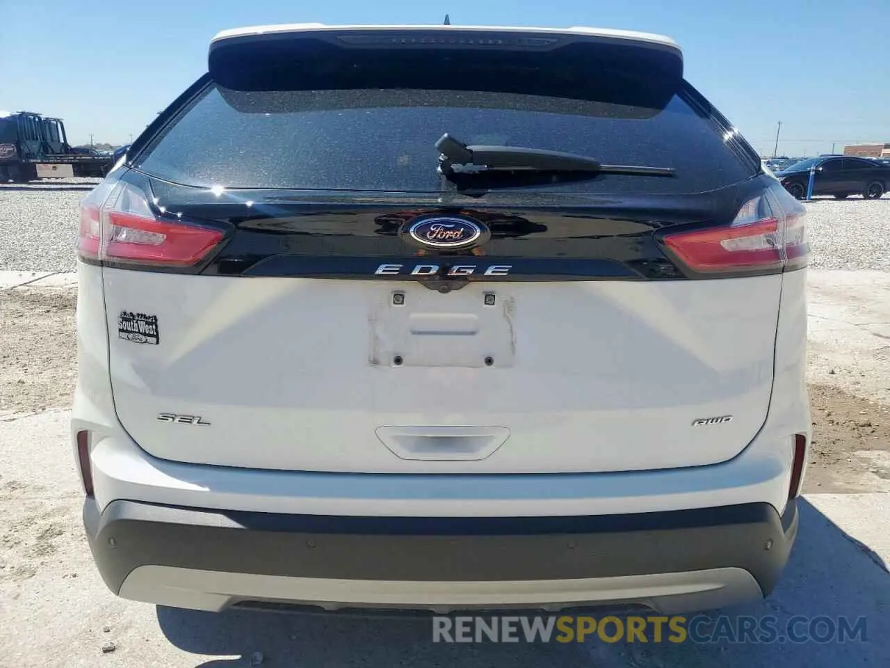 6 Photograph of a damaged car 2FMPK4J99RBA14984 FORD EDGE 2024
