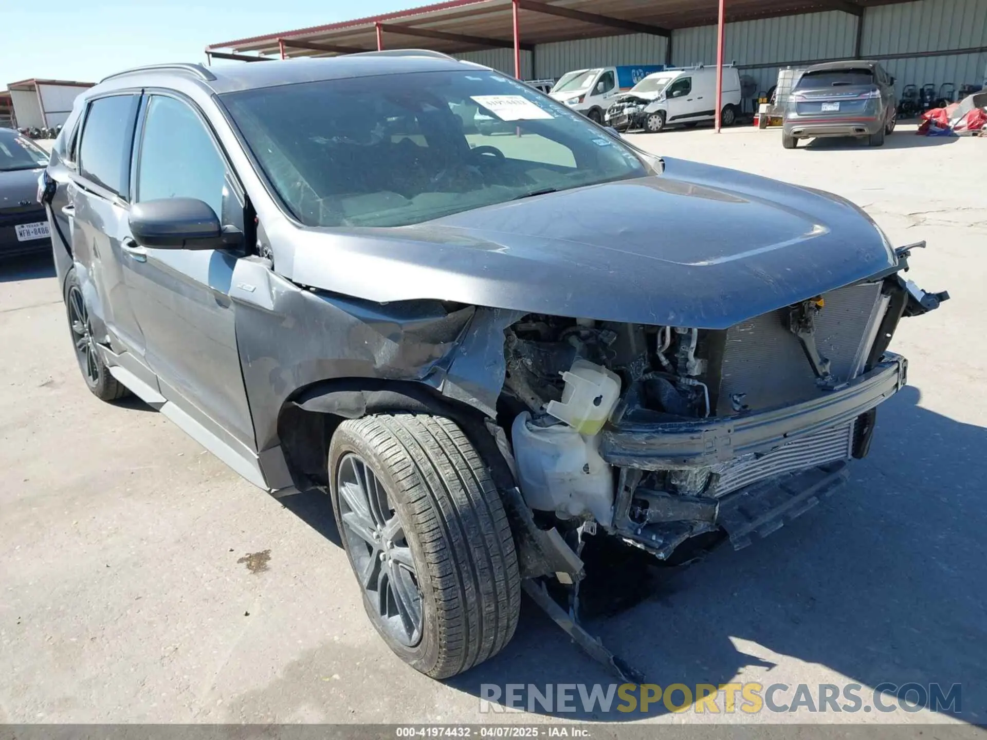 1 Photograph of a damaged car 2FMPK4J99RBA17514 FORD EDGE 2024
