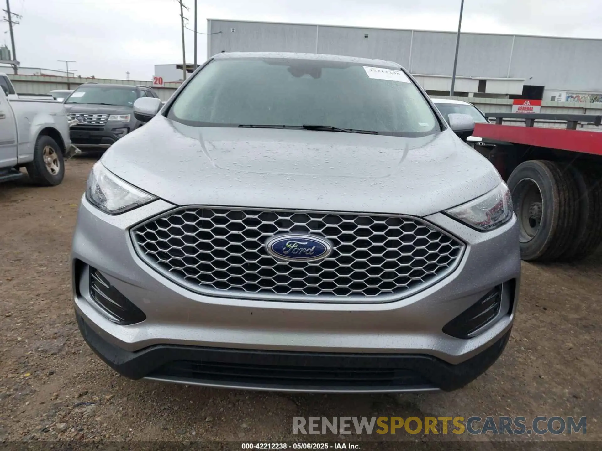 13 Photograph of a damaged car 2FMPK4J99RBA49668 FORD EDGE 2024