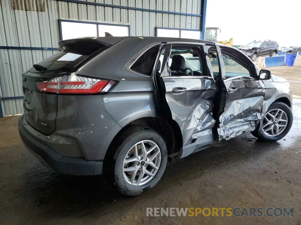 3 Photograph of a damaged car 2FMPK4J99RBA77132 FORD EDGE 2024