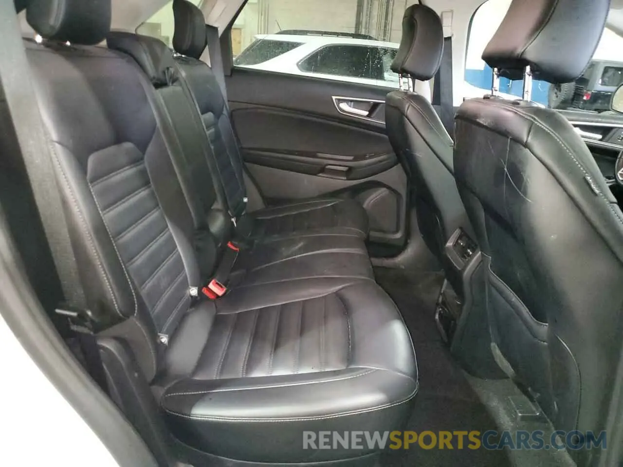 11 Photograph of a damaged car 2FMPK4J99RBA85778 FORD EDGE 2024