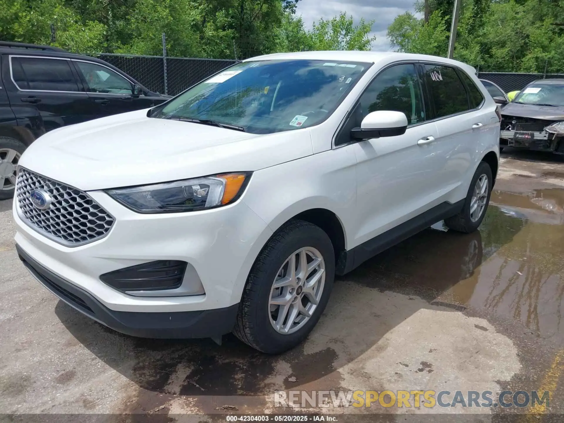 2 Photograph of a damaged car 2FMPK4J99RBA88647 FORD EDGE 2024