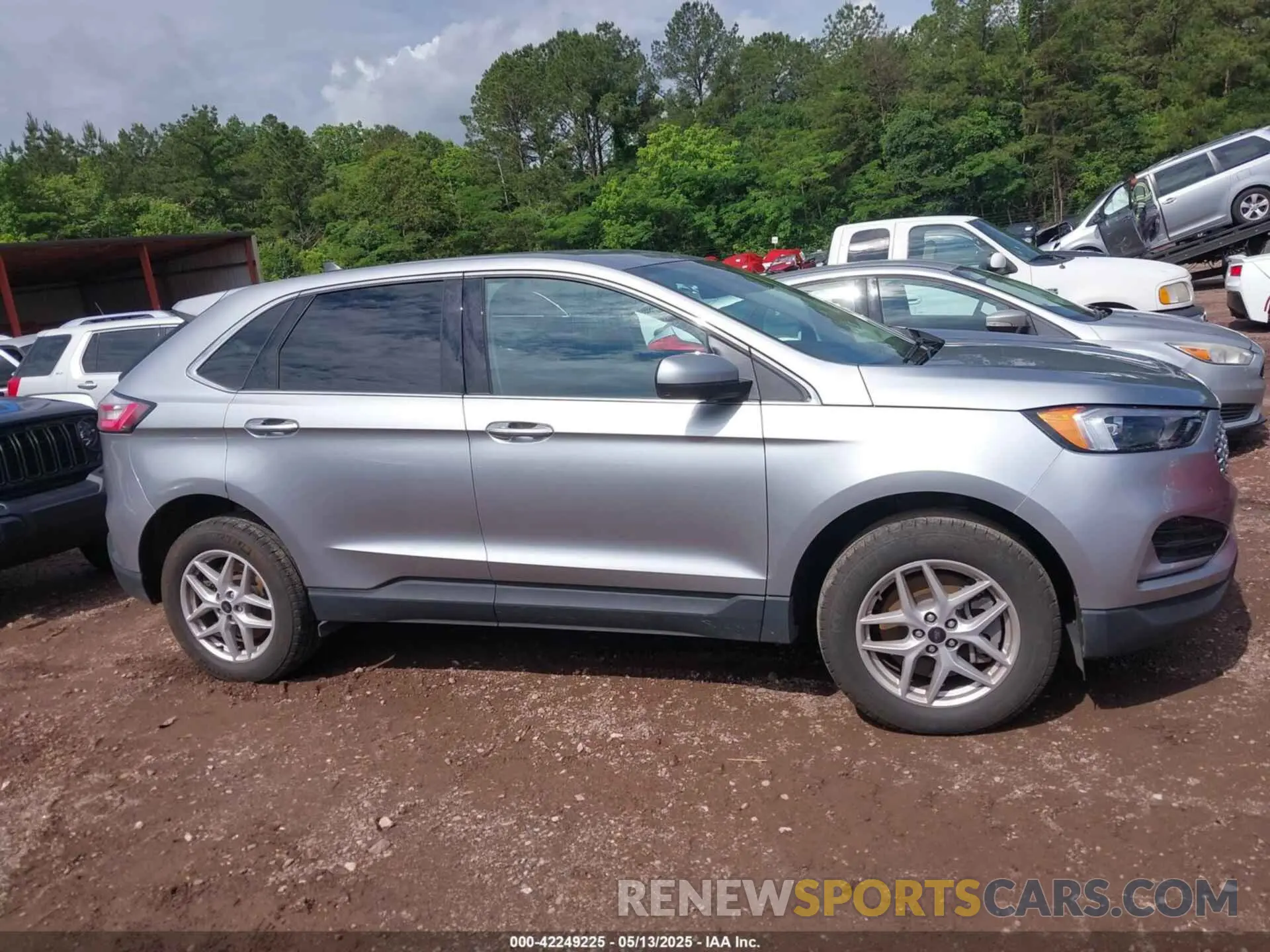 13 Photograph of a damaged car 2FMPK4J99RBA95369 FORD EDGE 2024