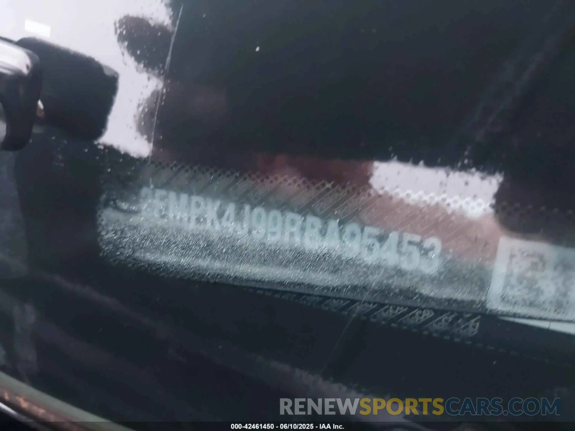 9 Photograph of a damaged car 2FMPK4J99RBA95453 FORD EDGE 2024