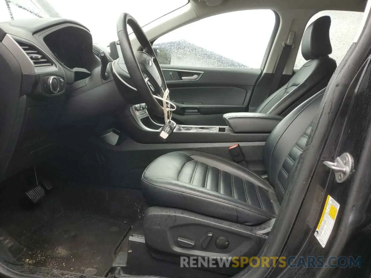 7 Photograph of a damaged car 2FMPK4J99RBB00666 FORD EDGE 2024