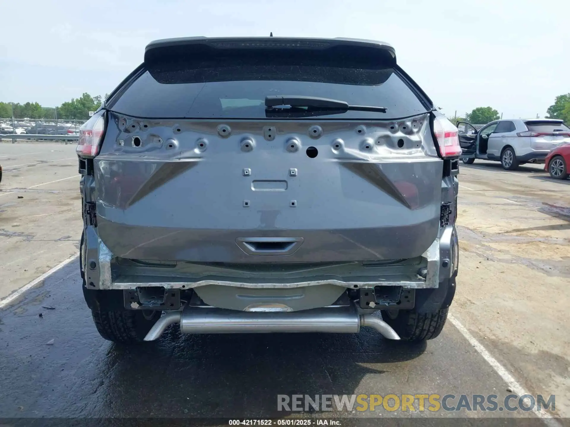 6 Photograph of a damaged car 2FMPK4J99RBB15264 FORD EDGE 2024