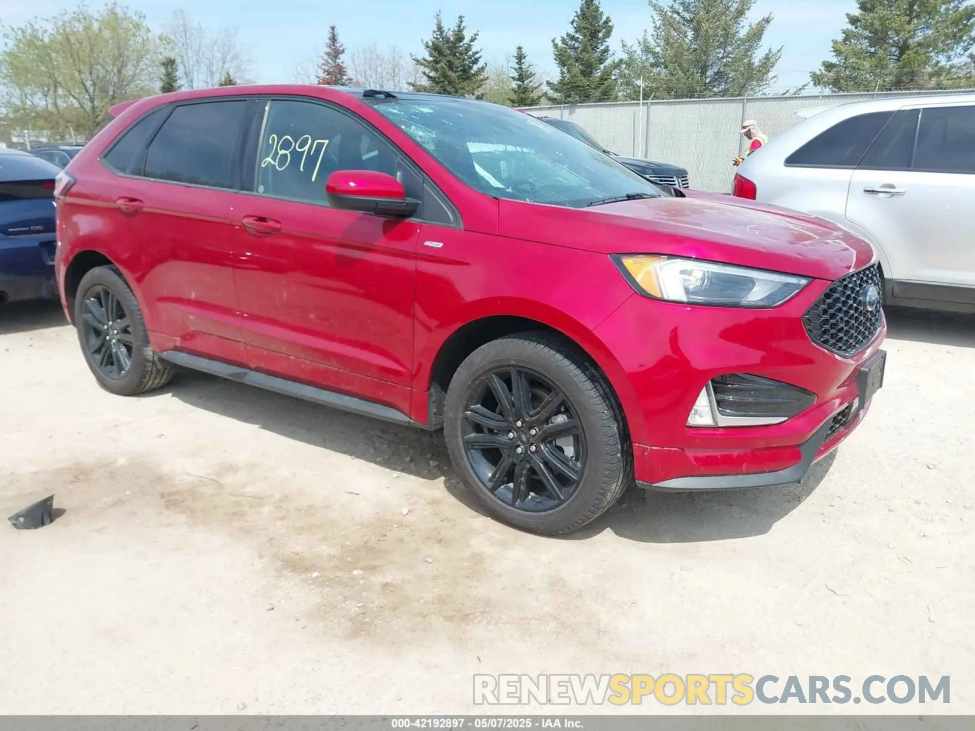 1 Photograph of a damaged car 2FMPK4J9XRBA47864 FORD EDGE 2024