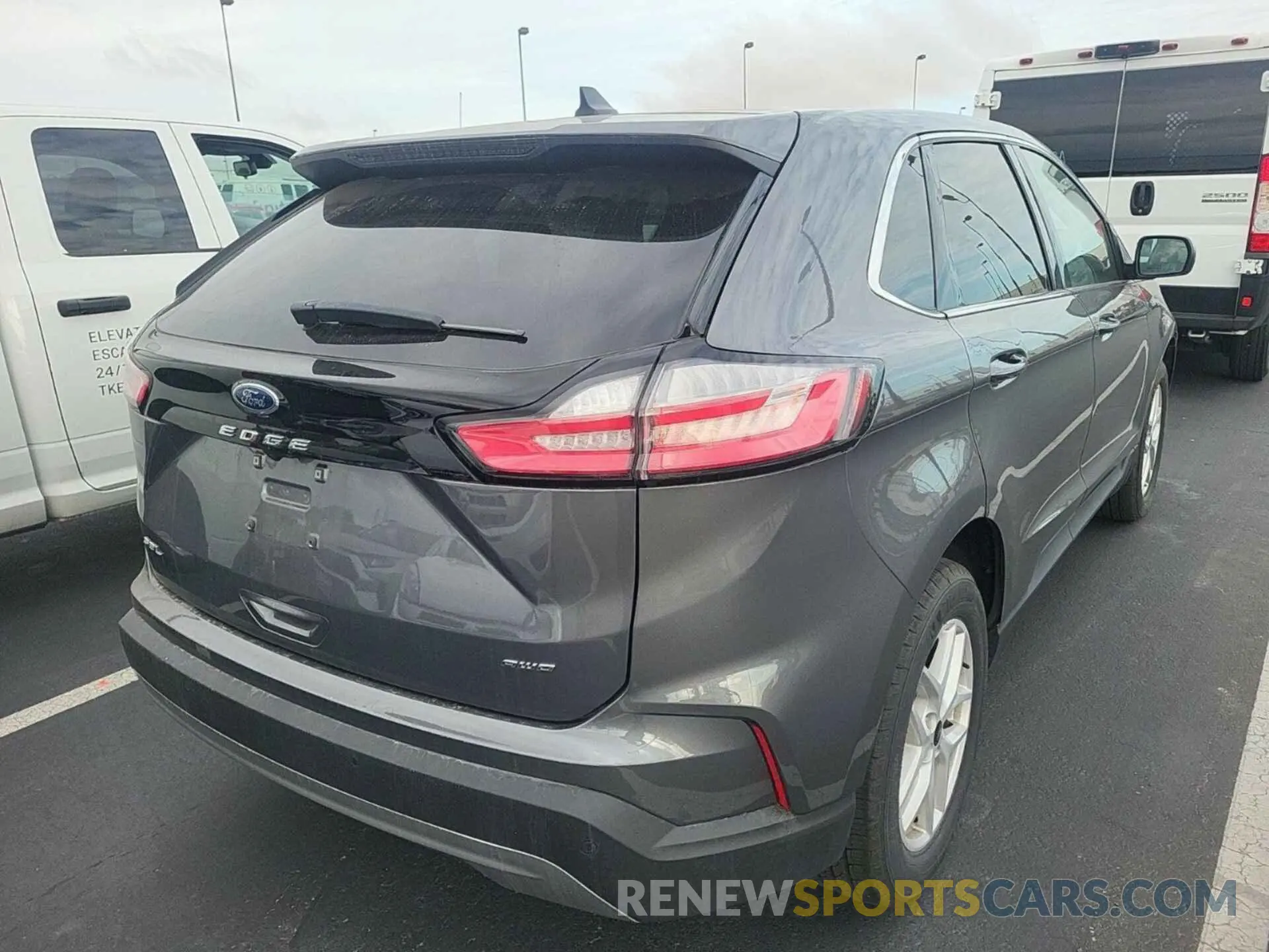 16 Photograph of a damaged car 2FMPK4J9XRBA51820 FORD EDGE 2024