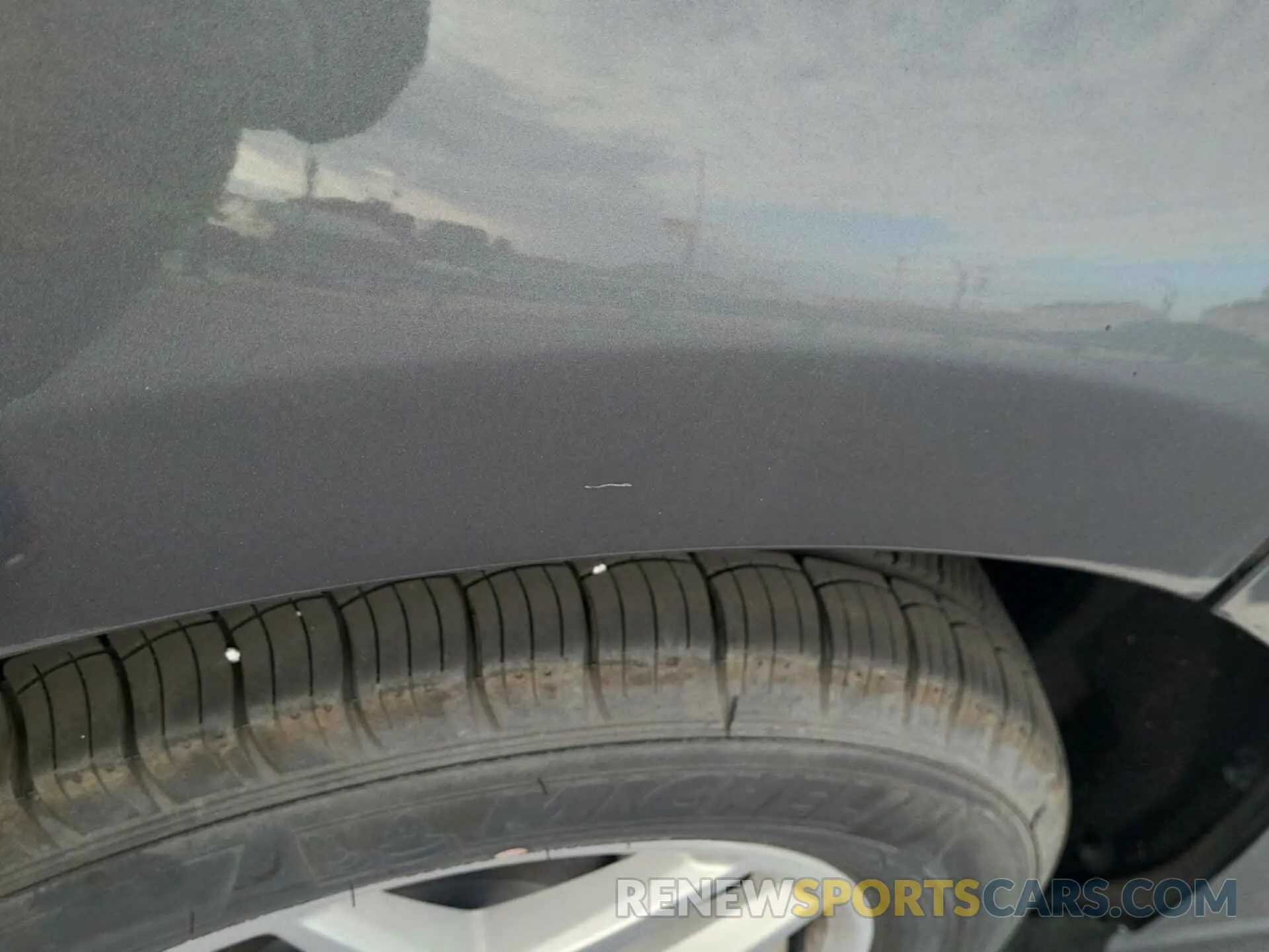 18 Photograph of a damaged car 2FMPK4J9XRBA51820 FORD EDGE 2024
