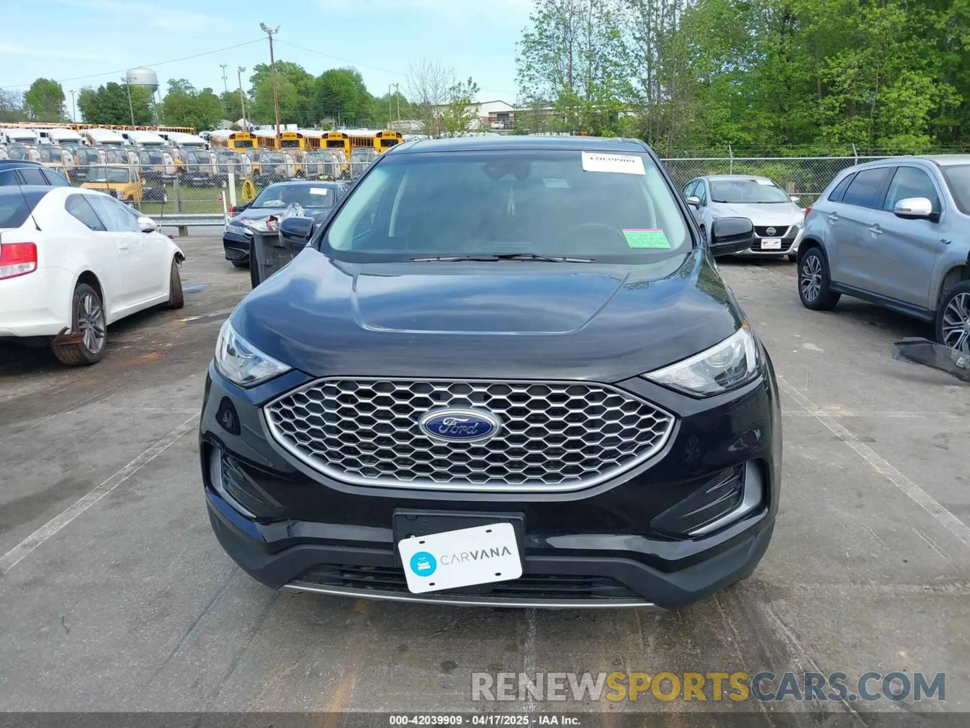 12 Photograph of a damaged car 2FMPK4J9XRBA70500 FORD EDGE 2024
