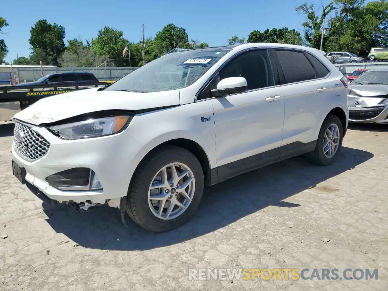 1 Photograph of a damaged car 2FMPK4J9XRBB06458 FORD EDGE 2024