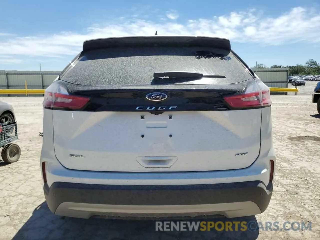 6 Photograph of a damaged car 2FMPK4J9XRBB06458 FORD EDGE 2024